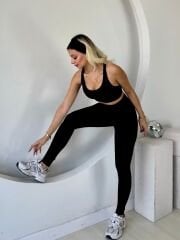 V BEL DETAYLI SİYAH RENK YÜKSEK BEL FİT SPOR TAYT