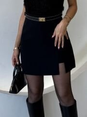 YIRTMAÇLI MİNİ SİYAH ŞORT ETEK
