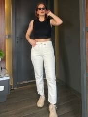PAÇASI KESİK BOYFİT JEAN