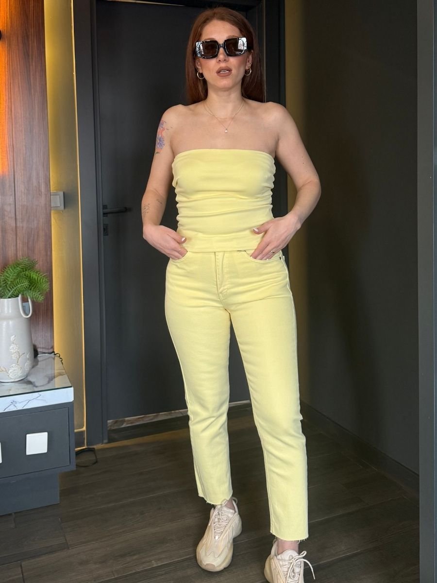 PAÇASI KESİK BOYFİT JEAN