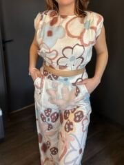 RENKLİ DESENLİ CROP PANTOLON TAKIM